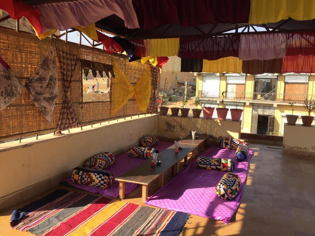 Hotel Nomadic Джайсалмер Экстерьер фото