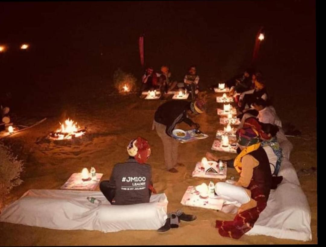 Hotel Nomadic Джайсалмер Экстерьер фото